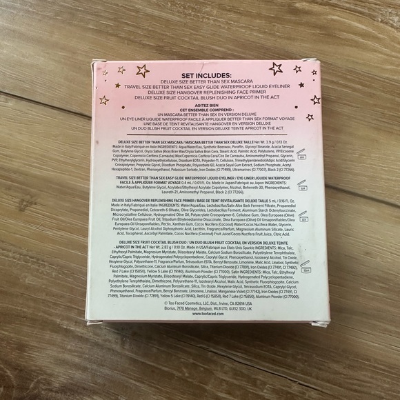 Too Faced Must-Haves Makeup Set - Picture 2 of 2